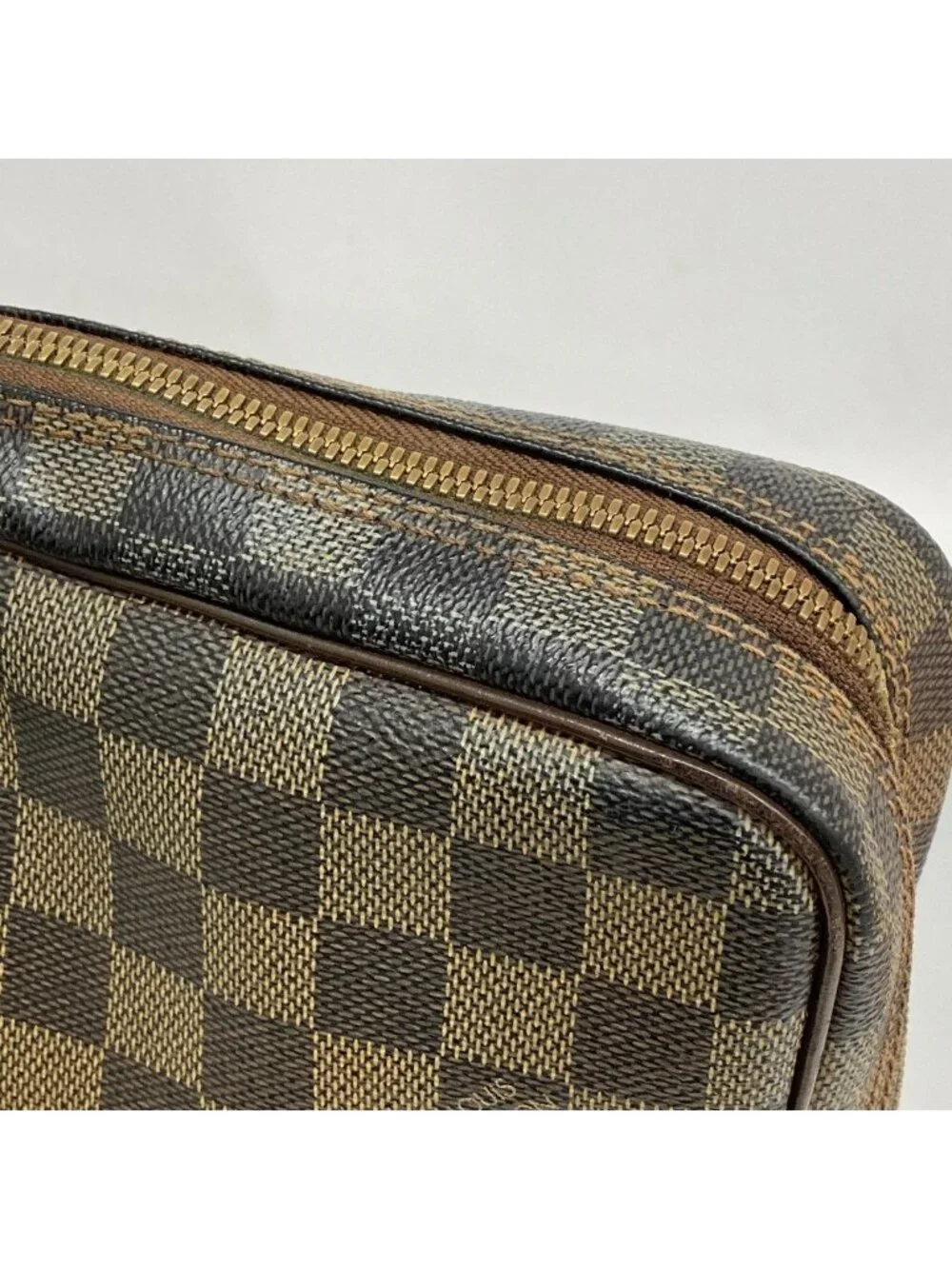 Louis Vuitton this authentic